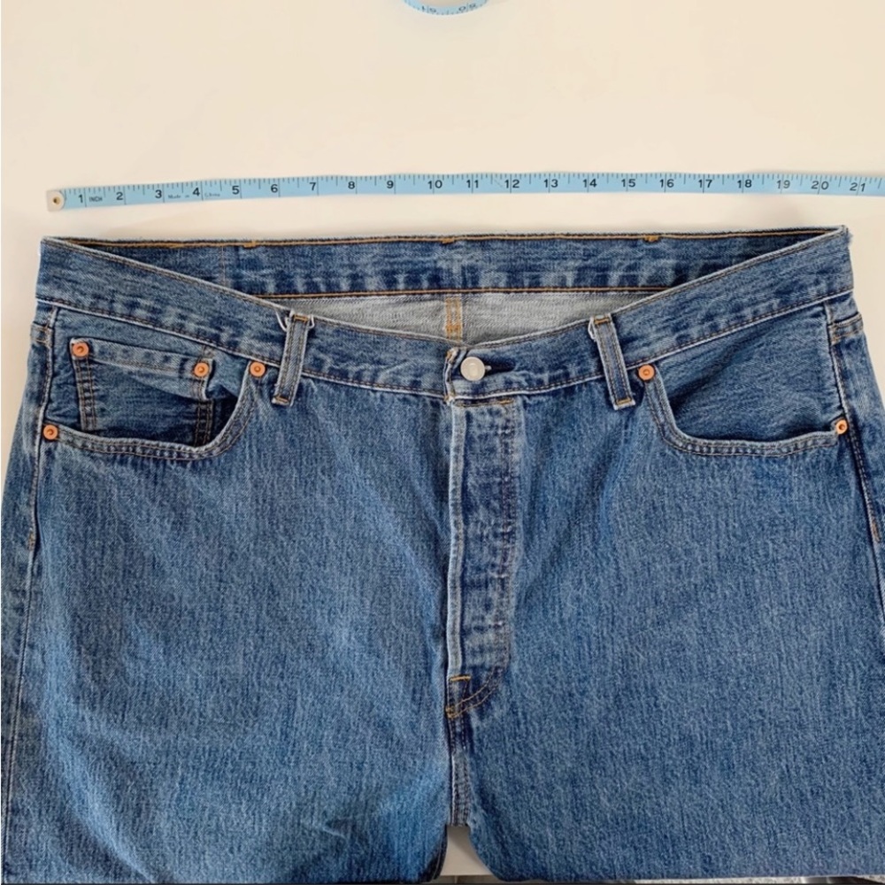 Men's 501 Button Fly Levis ~ 42